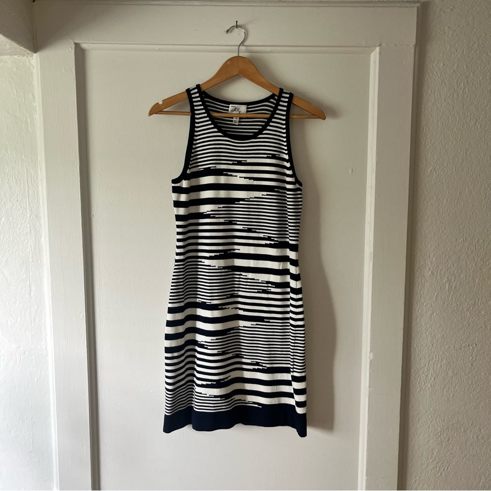 Original Milly of New York Navy & White Sleeveless sweater stretchy Mini dress